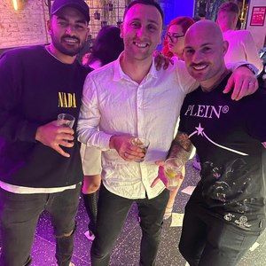 Meet your Posher, Ethan